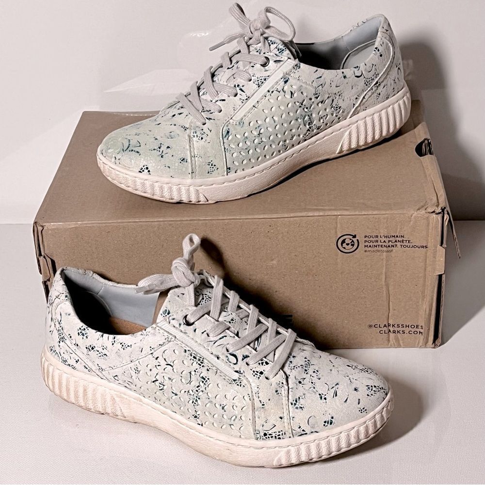Clarks Collection Caroline Ella Leather/Textile Casual Sneakers